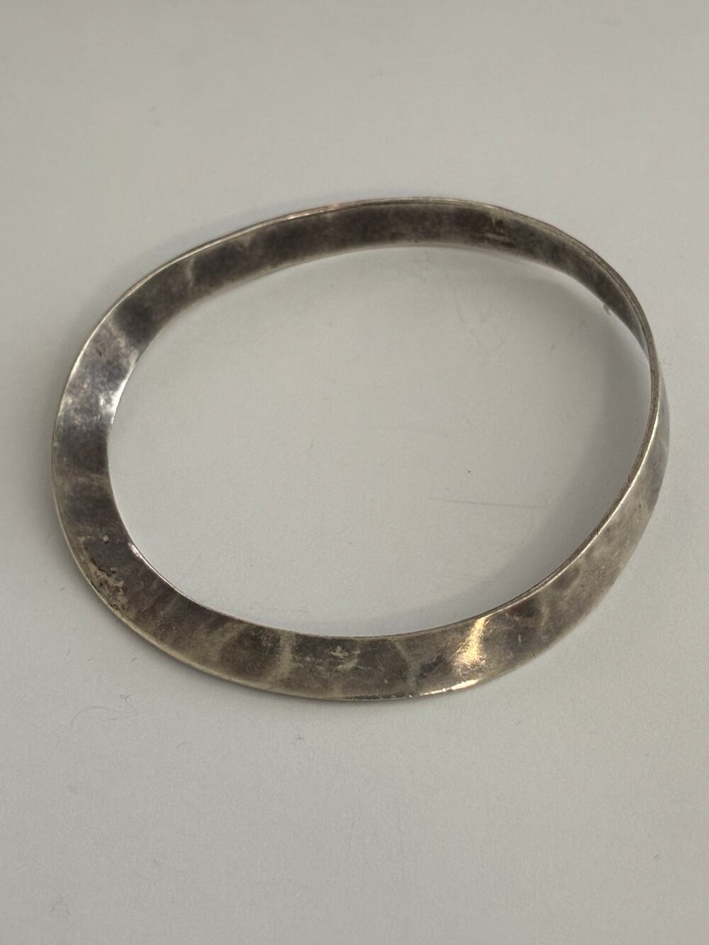 RLM Studio Robert Lee Morris Hammered Sterling Silver Bangle Bracelet